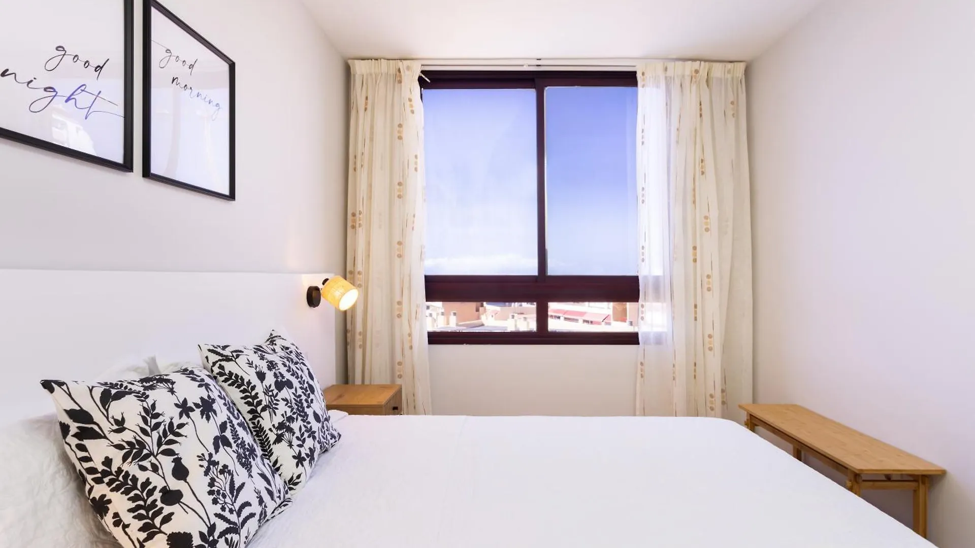 Home2Book Chic Coastal Retreat Playa La Arena Puerto de Santiago